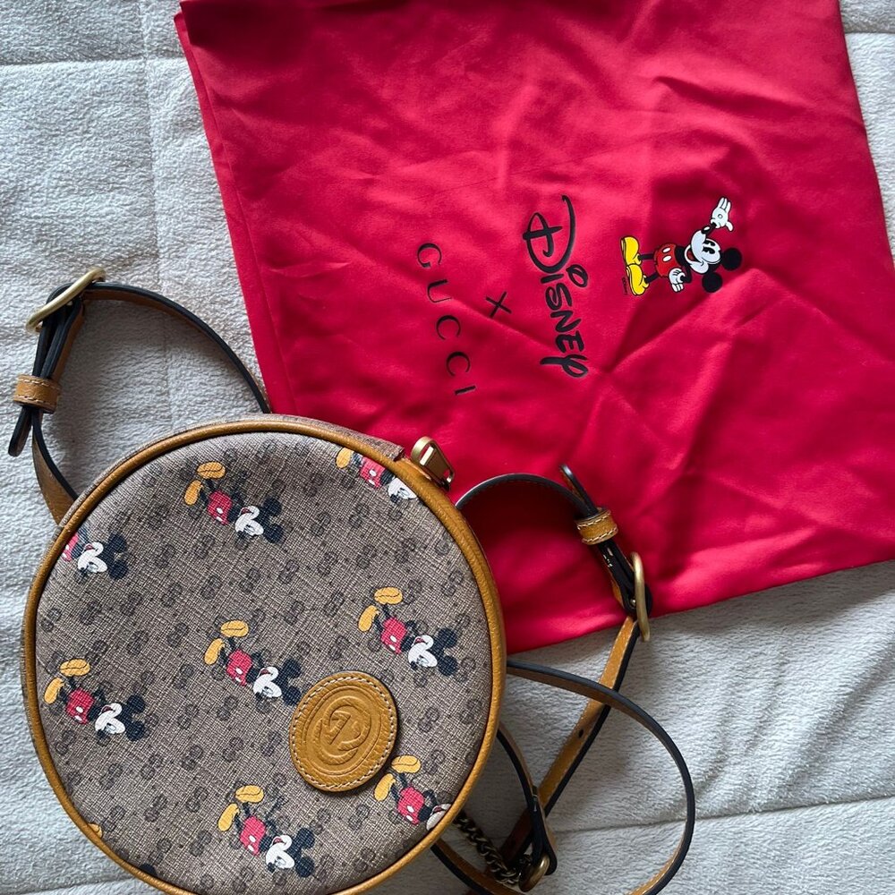 100% authentic Disney x Gucci limited edition shoulder bag